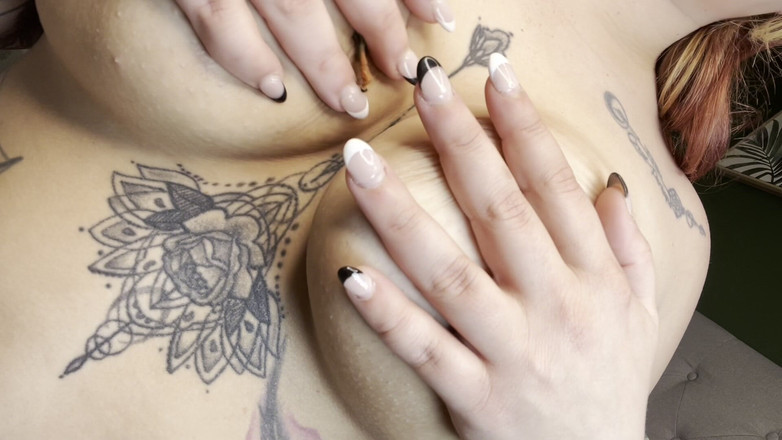 ChandlerKnight: Tiny Man Vs Giantess: Tornando-se um pequeno corno