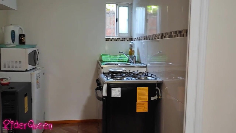 Riderqueen: Phim _ Con cu to 21 làm tình thô bạo