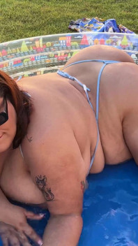 Angel Bbw fute pișat și spermă în aer liber