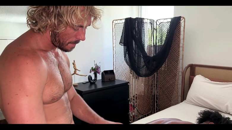 Tony Genius: 나노 러브 게임