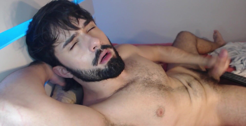 vincentandvitor: Я люблю, коли кінчаю, дивлячись наші порно відео