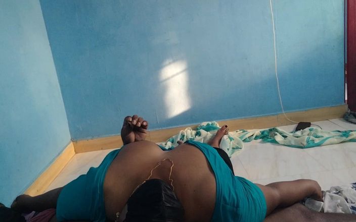 Tamil lesbian: 与我的妻子的胸部按热吻