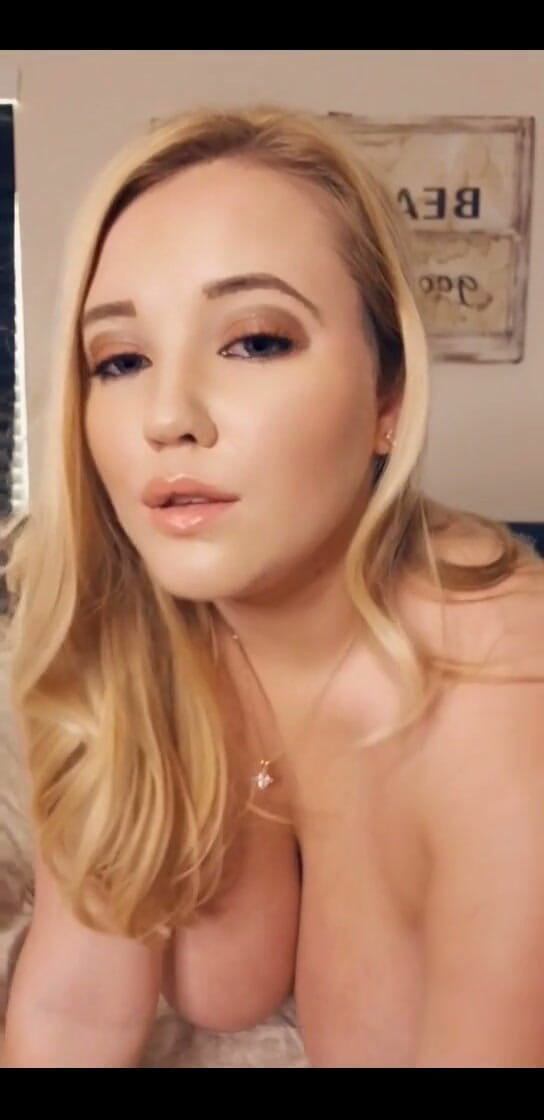 Annabelle Rogers: Ich bedeckt mich mit lotion vom kopf bis zum zehen