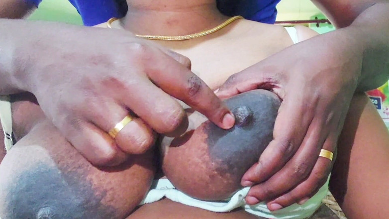 Desi Mohini: Il fratellastro ha fatto sesso con la sorellastra in camera...