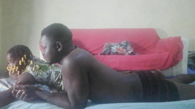 Pornsexlive: Rachelle berselingkuh dengan pacarnya