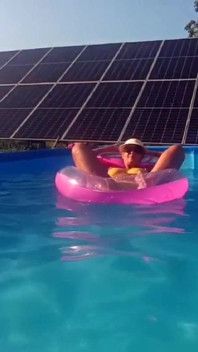 Hete huisvrouw op vakantie