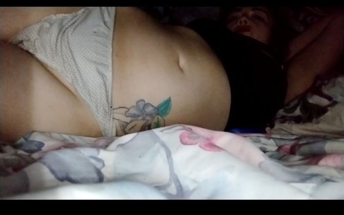 Freakshowsuckerr: Roztomilá dívka se prstí