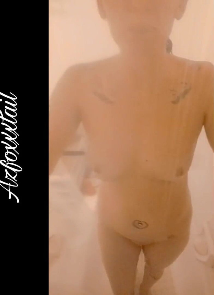 AzFoxxxTailPhelicia: Mandi1-spit_22-02-21