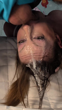 Vanessa Hastings Extreme Sloppy Deepthroat Facefuck