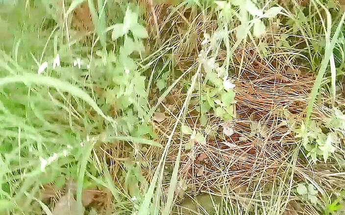 Gangbang straight: Pee Cum by Runner in Jungle