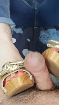 Als je van schoenenjobs houdt, kijk dan hier! Shoejob & klaarkomen op schoenen compilatie vol. 1 (hoge hakken, laarzen, sandalen, muilezels, balletappartementen)