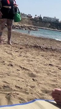 Quan hệ tình dục qua đường hậu môn! Khách du lịch bị kéo đi!