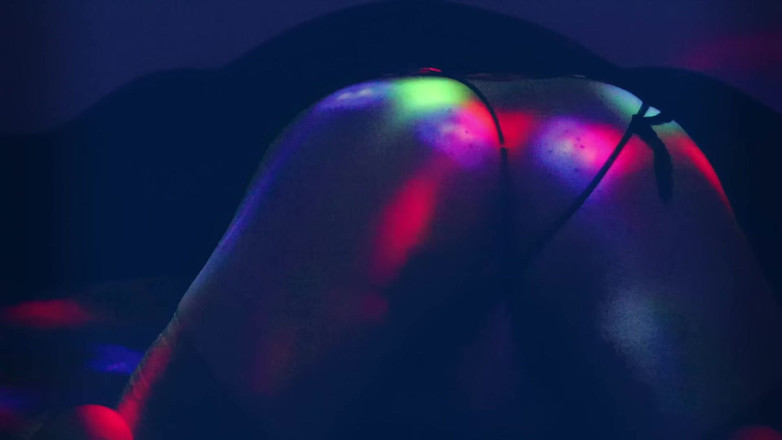 Sebapasivocaliente: Hot Ass Wiggle, Enjoy Watching My Hot Ass That Desires...