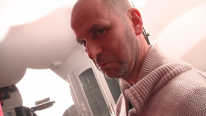 German amateur - 100% German hardcore videos: Si rambut coklat yang bertetek besar dikongkek dan dipancut mani...