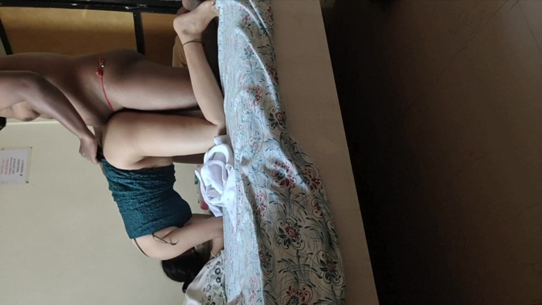 Trisha Hotness: Cazzo duro alla pecorina