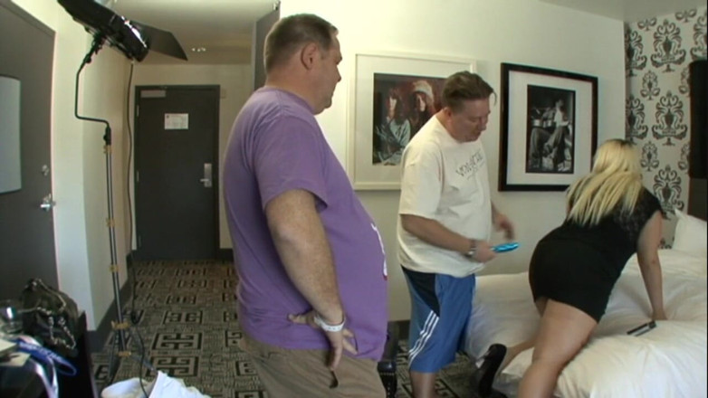 Swiney's Pro Am: Jade Rose Hotel Staffer Tag-team
