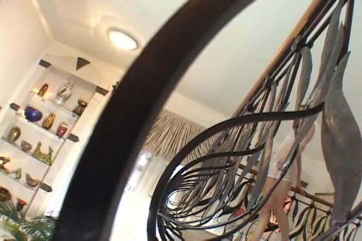 69 Italian District: Anální přehlídka