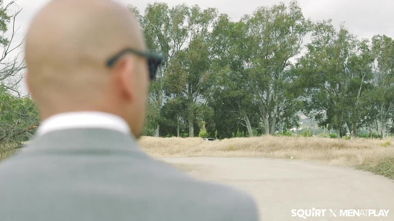 Squirt Studios: Nadržená Alexandro Cabrera a Tom Storm venku bez kondomu