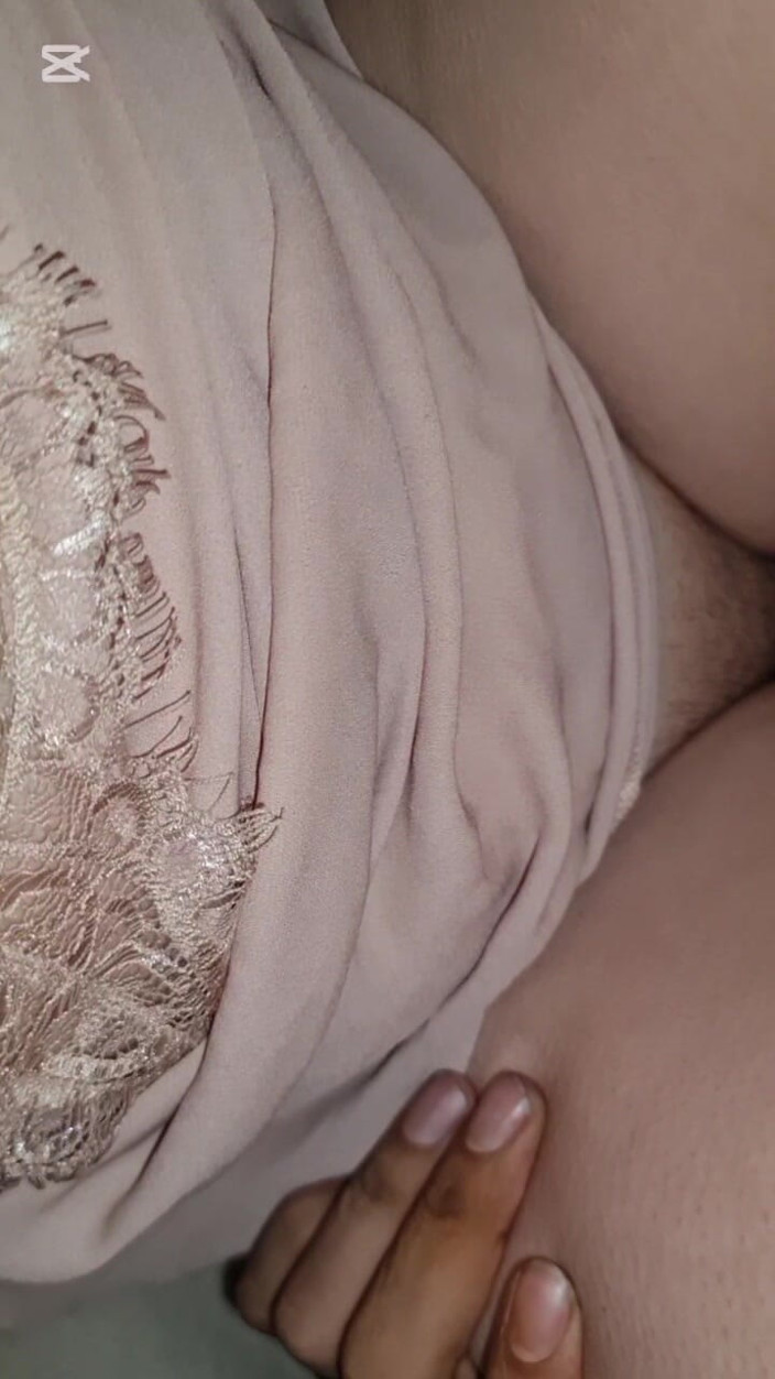 Jointqueen: Late Night Balcony Fuck Session