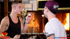 Phoenixxx: Трах на березі вогню в кабіні!