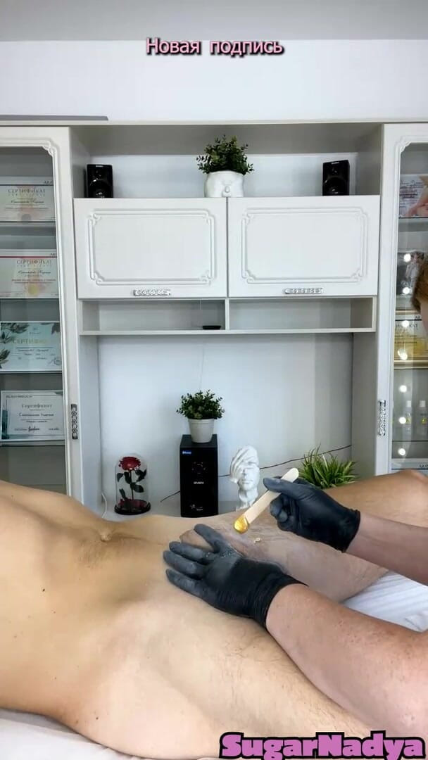 SugarNadya: The client CUM vigorously during waxing