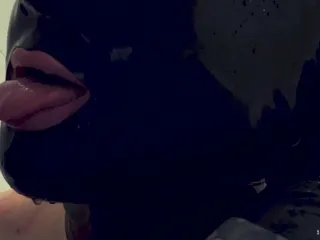 Louna X: Latex Bath Part 1