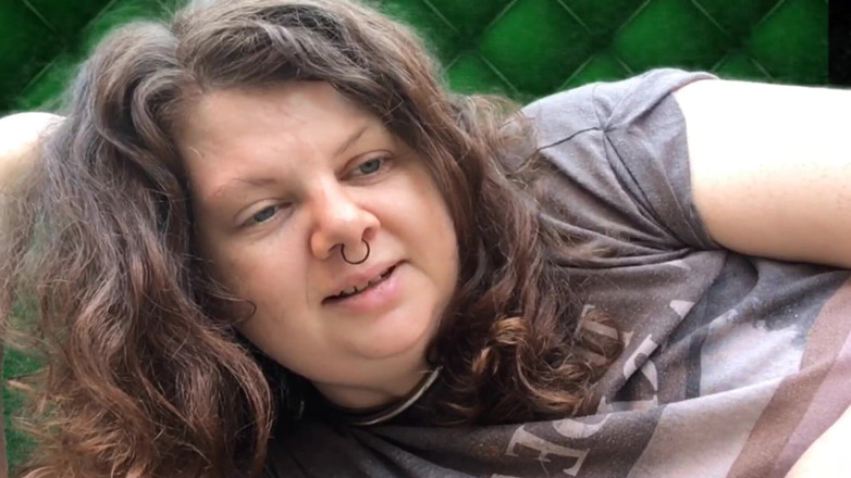 Ari Kajira: Domme zet je straf bbw