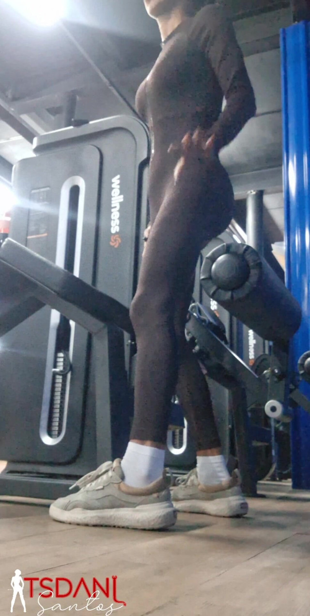 I Feel Very Sexy at the Gym (Tsdanisantos1) I Feel Very Sexy at the Gym (Tsdanisantos1)