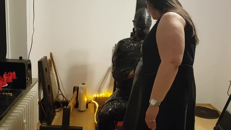 DOMINATRIX6: Foil Bondage Hamba Bahagian 2 - Filem Berpaut Mumia Dan Pinggir Kepada...