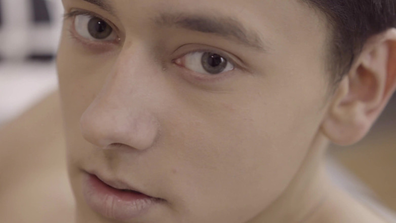 Gay Deluxe: ควยวัยรุ่นช่วยตัวเอง