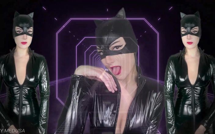 Lady Medusa: Vdechování a goon pro catwoman