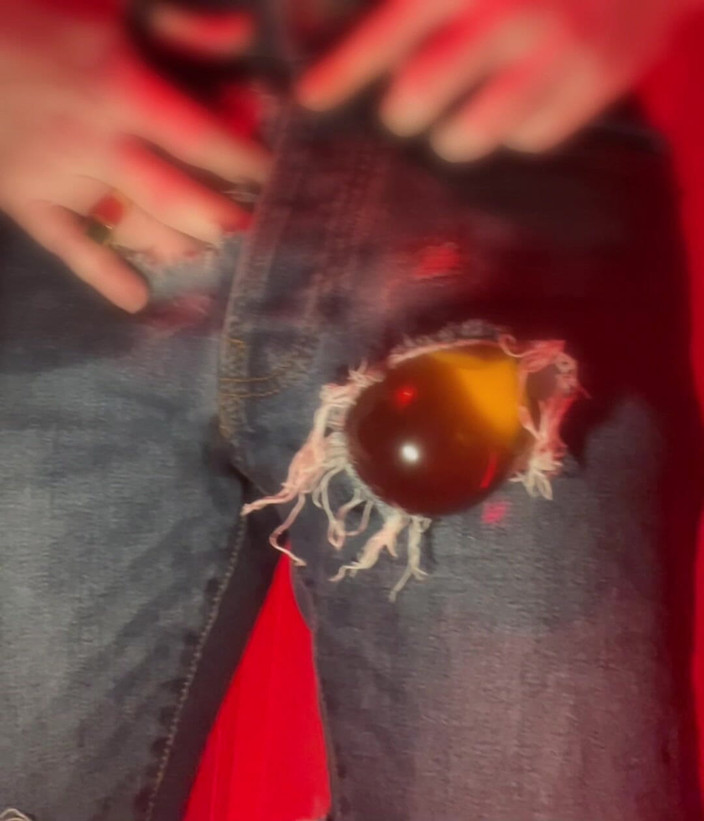 AmateurBoysPissing: Amateur Boy Pissing in a Condom