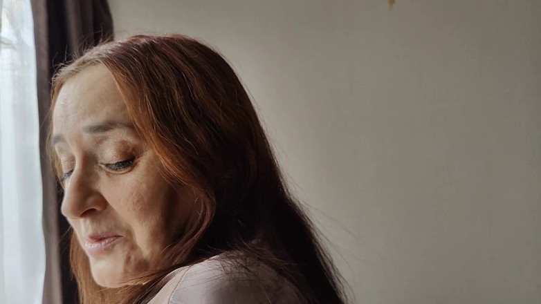 Tumanova Alina: ตูดยักษ์ของภรรยาดับการแข็งตัวยามเช้าด้วยเซ็กส์ก้น แม้ผ้าม่านควรจะห้อยไว้!