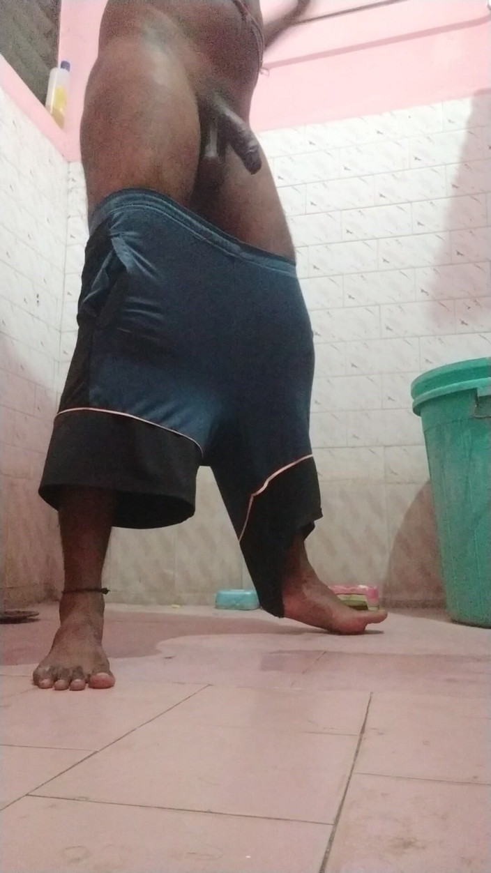 Tamil 10 inches BBC: Tamil da 10 pollici