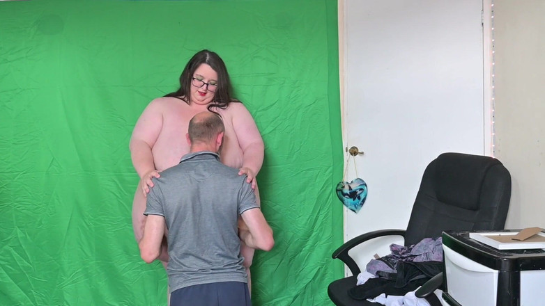SSBBW Hunter: Striptýz této sexy SSBBW