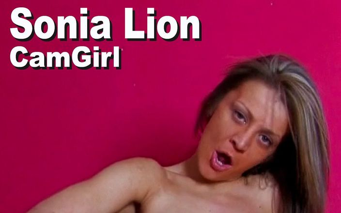 Edge Interactive Publishing: Sonia Lion pink masturbate climax