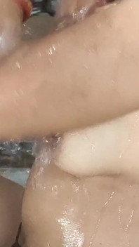 Chơi với tôi