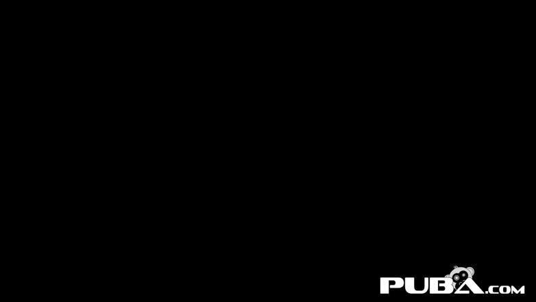 PUBA: Ateşli Nicole Aniston bu dölleme sahnesiyle pantolonunu deliyor