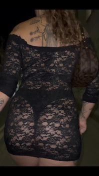 What Would You Do if I Wore This on Our First Date?