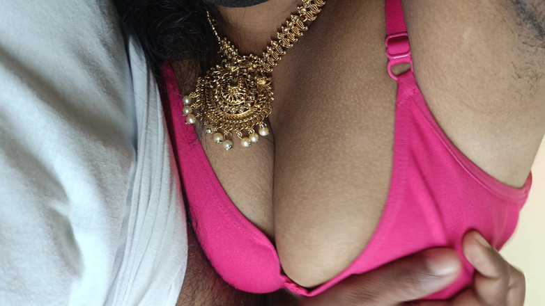 Laxi ammu: 大学生