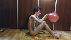 Floatie Boy: Kırmızı balonumla oynuyorum (pop olmayan)