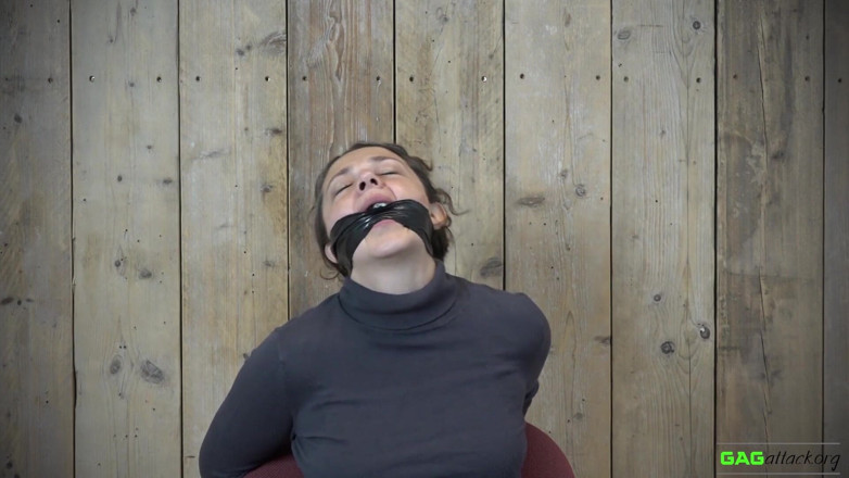 Gag Attack: Julia - bâillons multiples en PVC