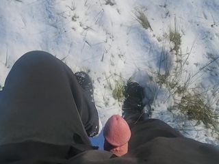 Djk31314: Solo Fun in the Snow with New Easy Access Pants.