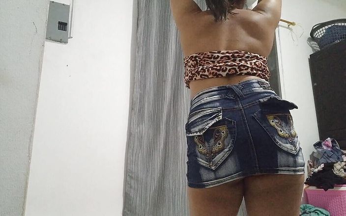 PATY PATY: Chú ý!! Mẹ kế nymphomaniac bị bắt gặp trong cuộc gọi...