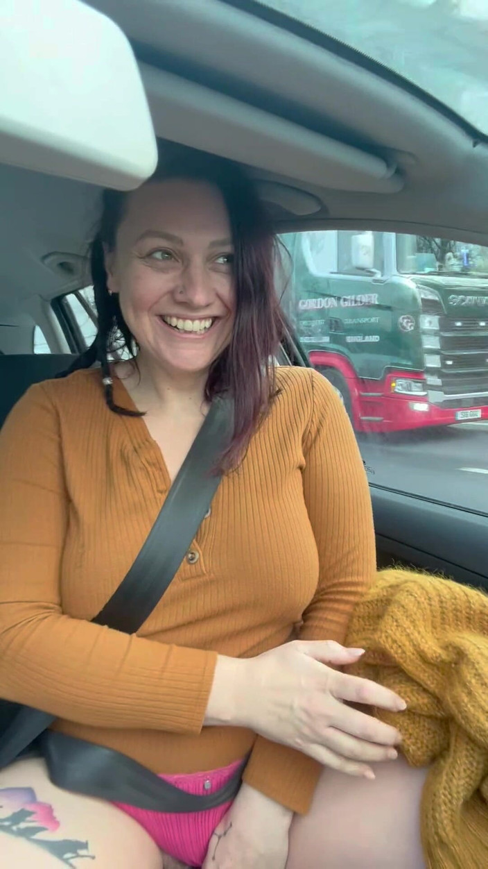 Lustful Libertines: Oldie Tapi Goldie - Kereta Kencing Dalam Piala