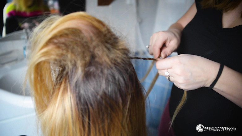 Bravo Sexy: Adelle Unicorn - Cosplay VR Content Backstages