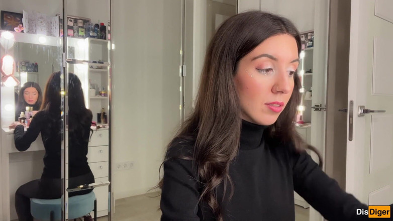 Dis Diger: Ruined Makeup Cum on Face - Public Cumwalk on Street Fur...
