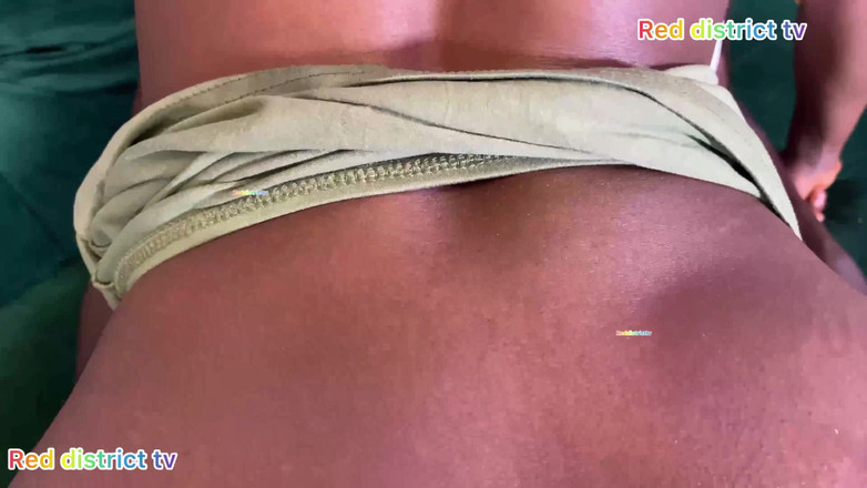 Red district Tv: Keine Fragen, sie öffnete einfach ihre beine und ließ mich rein