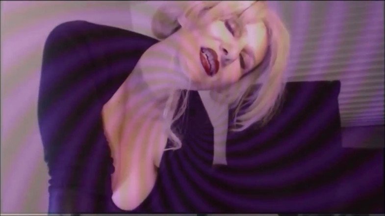 Mistress Chadford: Silky satin gloves