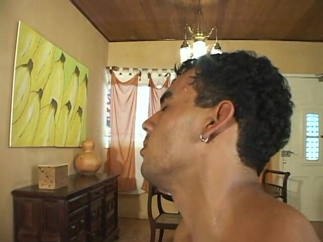 Horny Shemales: Latina shemale and athletic dude banging passionately
